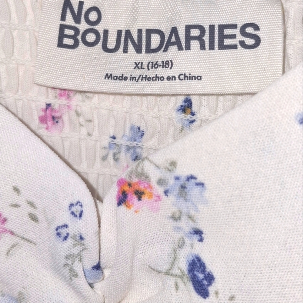 No Boundaries Floral Bottoms - White and Blue